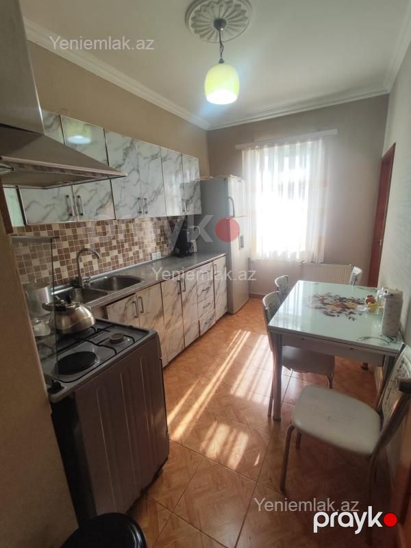 Satılır 3 otaqlı Bina evi menzil (Köhnə tikili), 70 m², 13-cü mikrorayon — Mənzil, Sumqayıt (7)