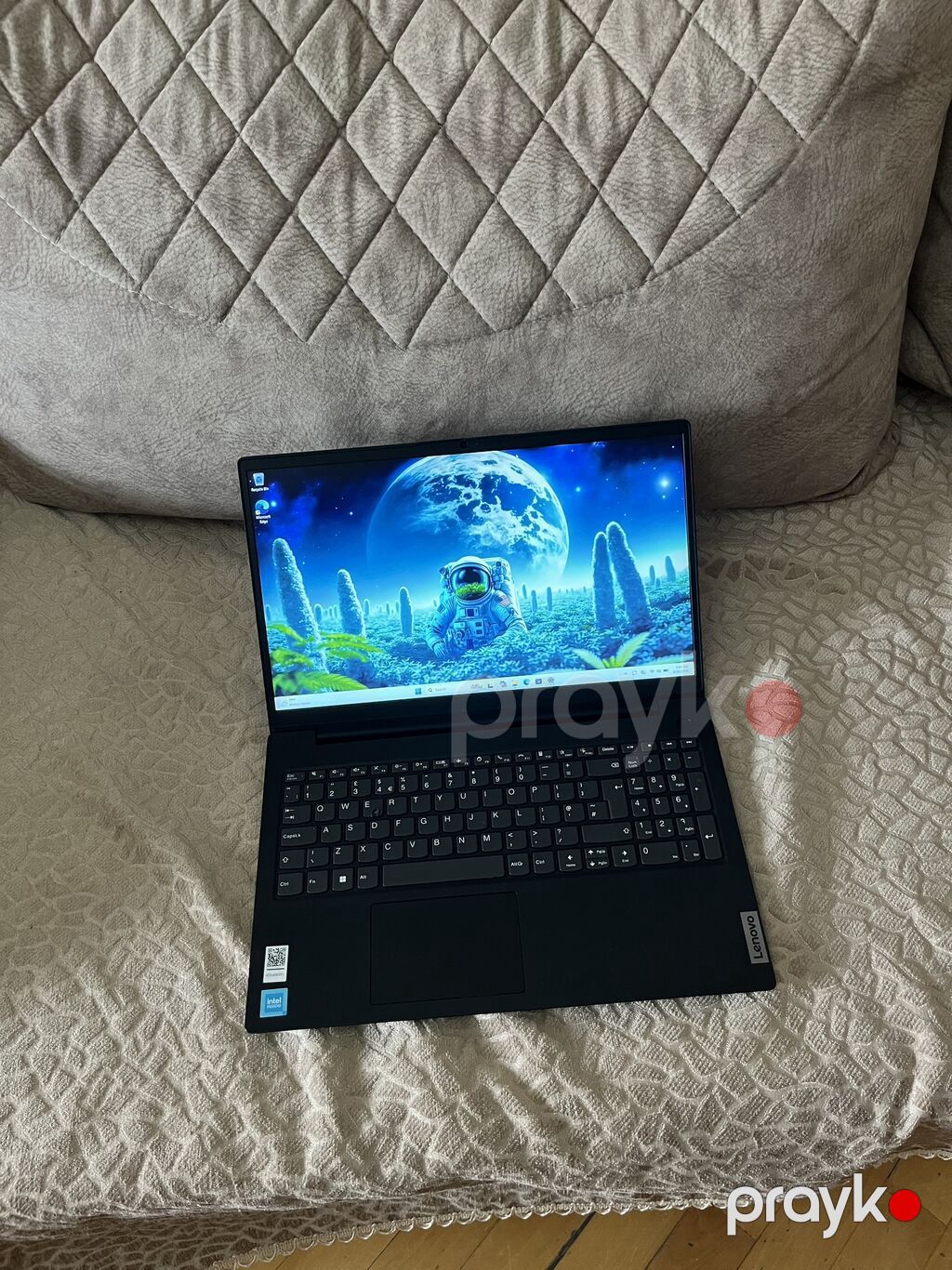 İşlənmiş Lenovo IdeaPad, 15.6 Intel Celeron, 256 GB, Ünvandan götürmə — Lenovo, Bakı (2)