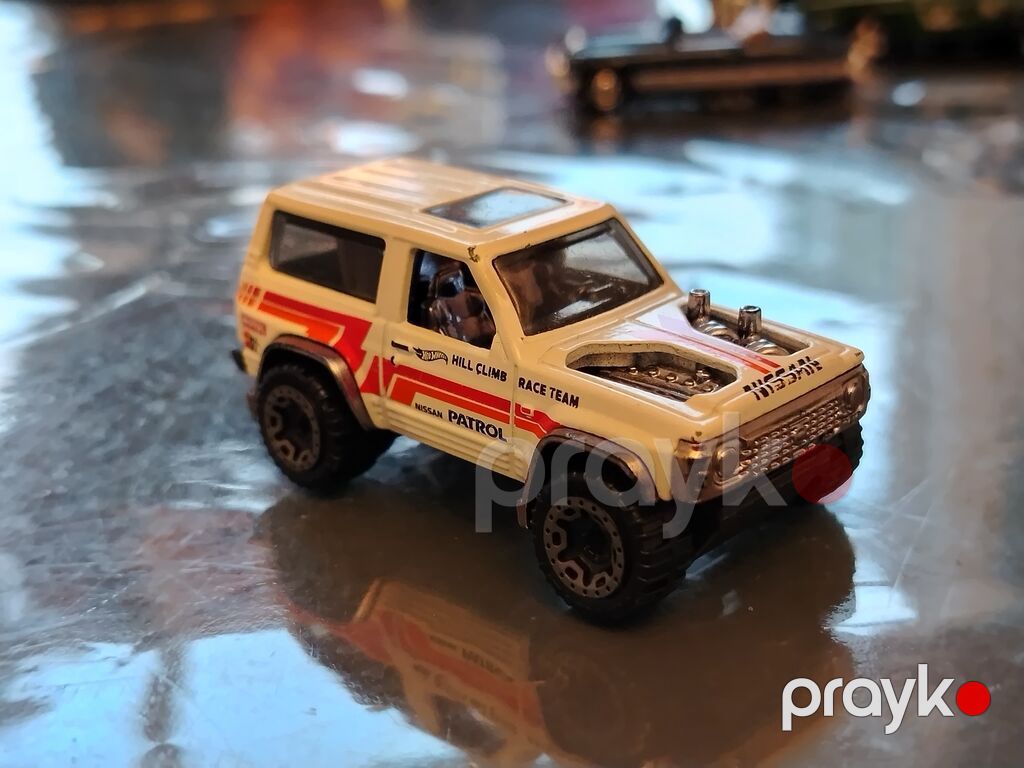 Məhsul: Hot Wheels Nissan Patrol Custom – die-cast miniatür model — Modellar, Bakı (2)