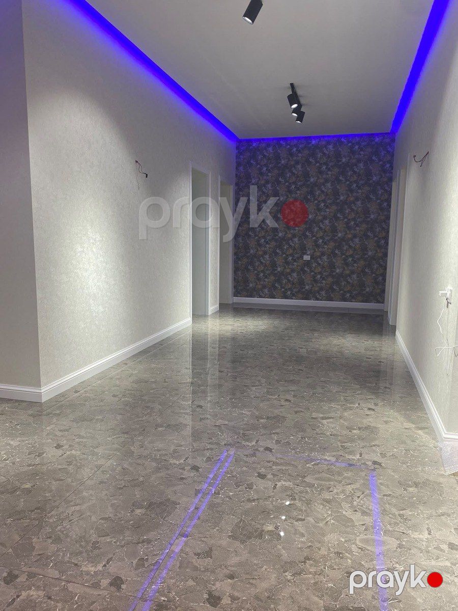 Satılır 5 otaqlı həyət evi/bağ evi 220 m² — Ev, villa, Bakı (9)