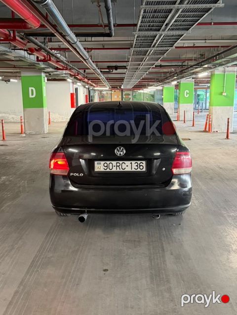 Volkswagen Polo sedan – qara rəng Texniki xüsusiyyətlər və təchizat — Bakı