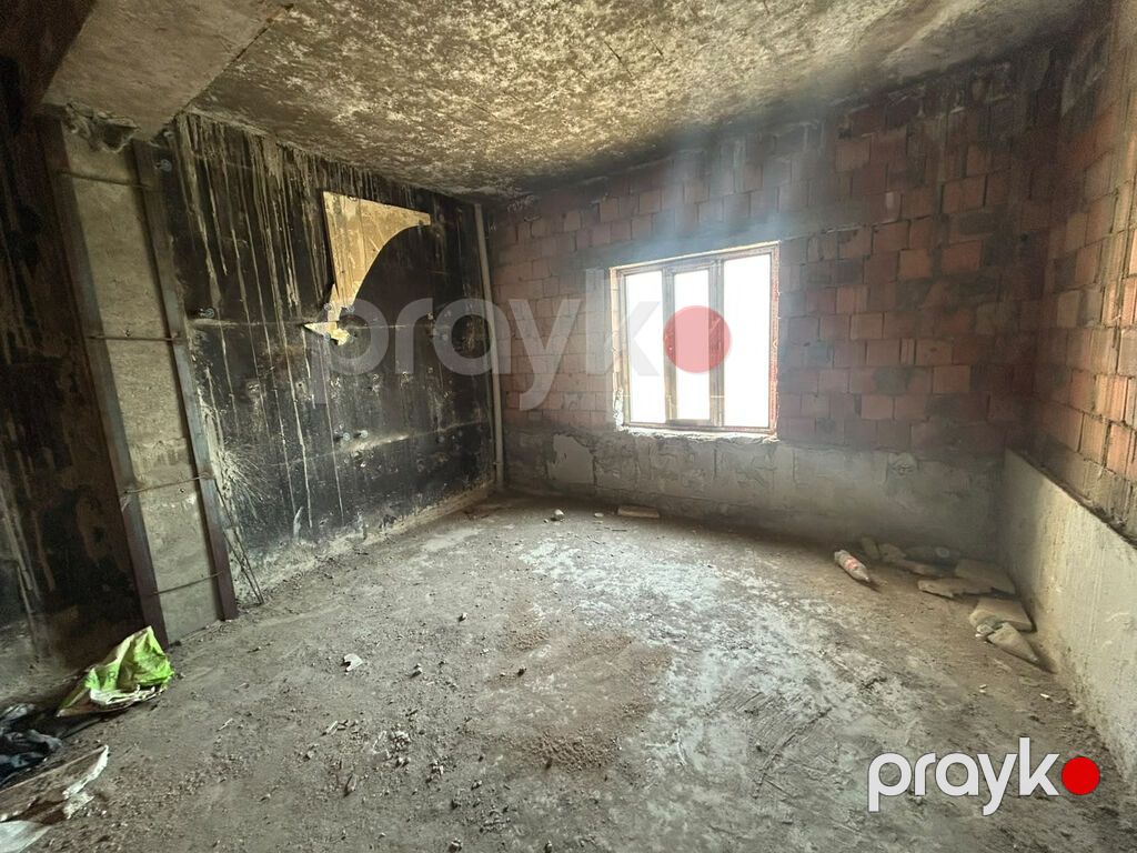 28 May 123 kvadratmetr 3 otaq duplex mənzil Satılır kupça var — Mənzil, Bakı (4)