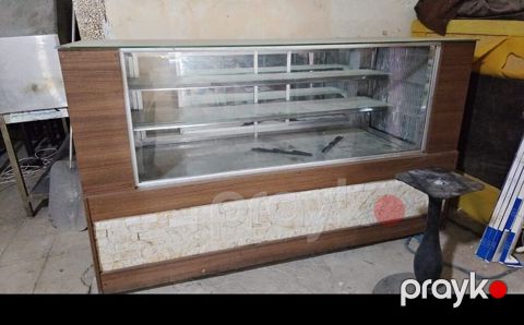 *Seva Xirdalan* Kabab ucun vitrin soyuducusu satilir. Ölçü eni — Bakı