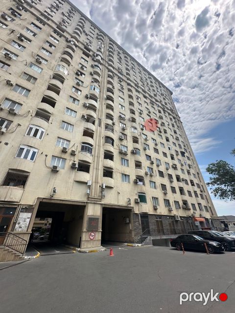 Satılır 4 otaqlı yeni tikili 153 m² — Bakı
