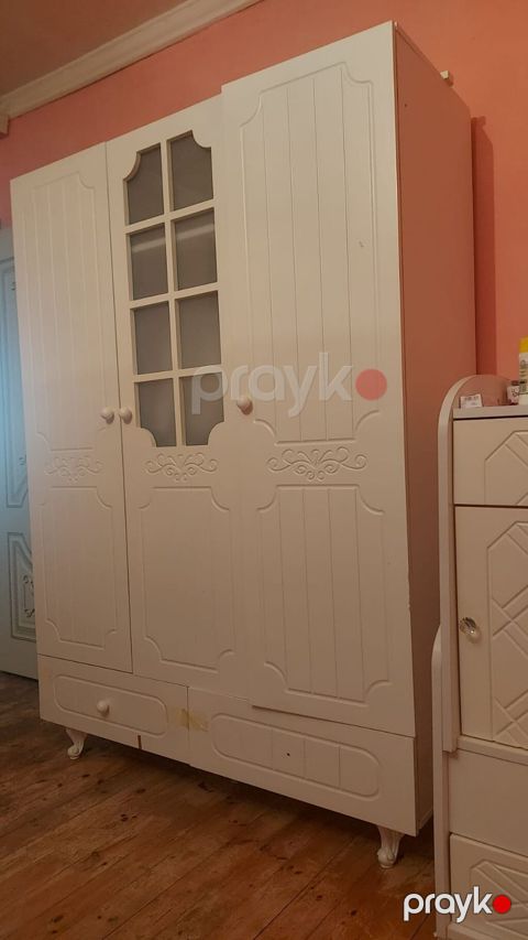 Membran material dolab 1 ildir alinib deffekti yoxdur satilir 199 azn — Qobu
