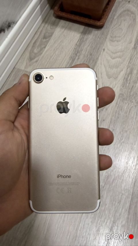IPhone 7, 32 GB, Qızılı, Barmaq izi — Bakı
