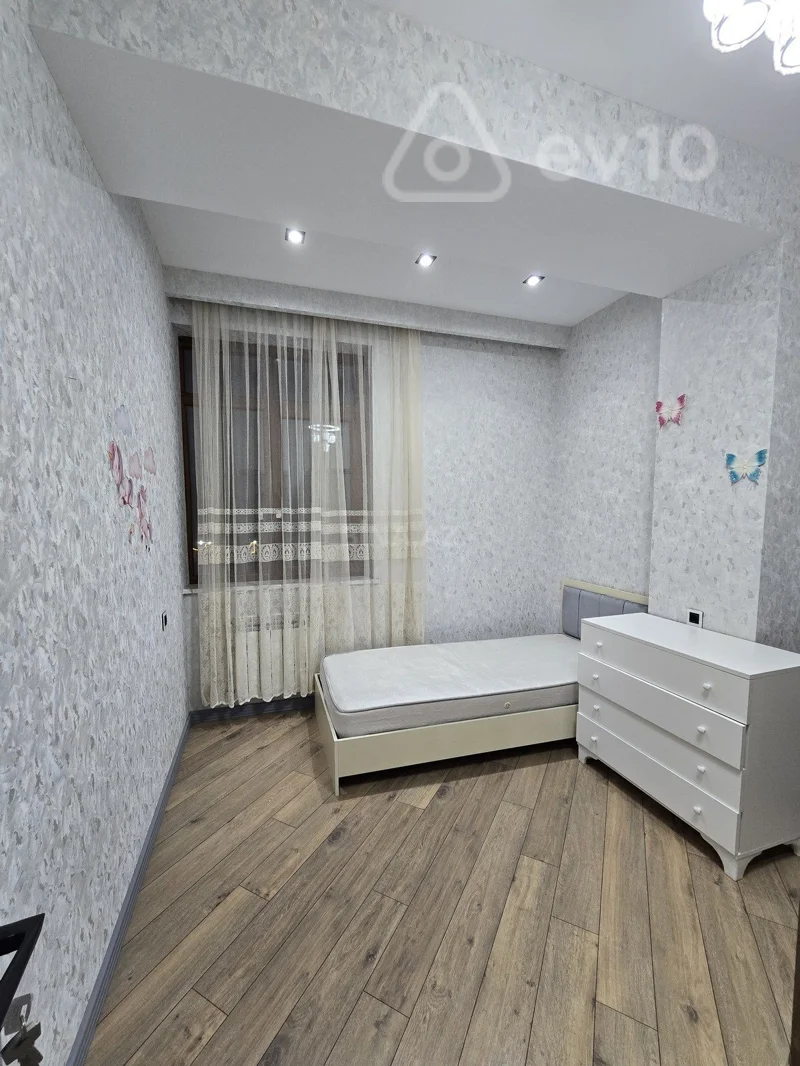 3 otaqlı mənzil, 105 m², Təbriz küç. — kirayə — Mənzil, Bakı (6)