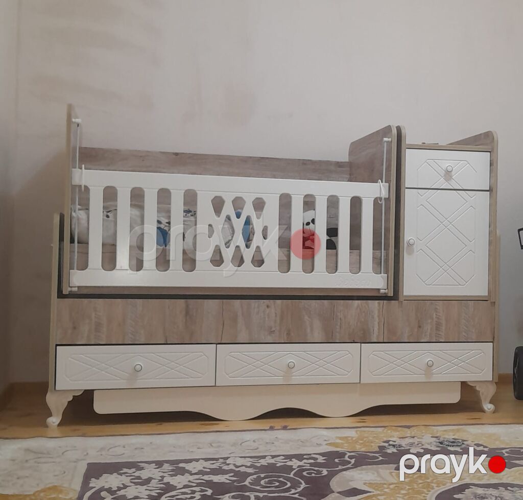 Uşaq beşiyi – çevrilə bilən model - Material: ağ və ağac tonlarında — Bəşikləri, Bakı (2)