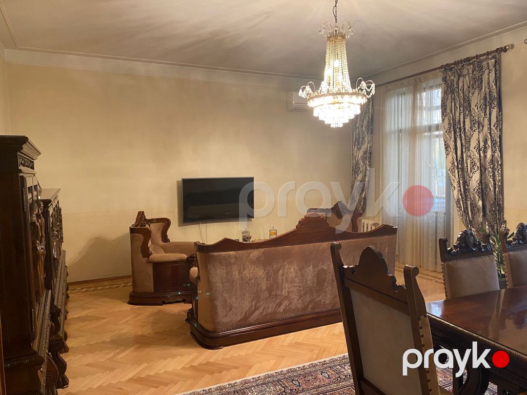 Satılır 4 otaqlı köhnə tikili 100 m² — Mənzil, Bakı (3)