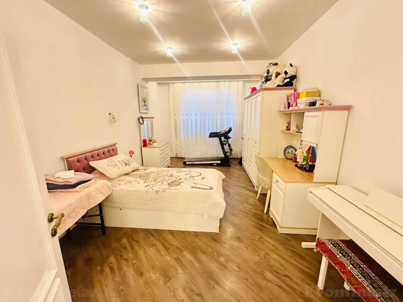 Satılır 4 otaqlı Mənzil Yeni tikili 210 m² Bakı, Xətai r — Mənzil, Bakı (3)