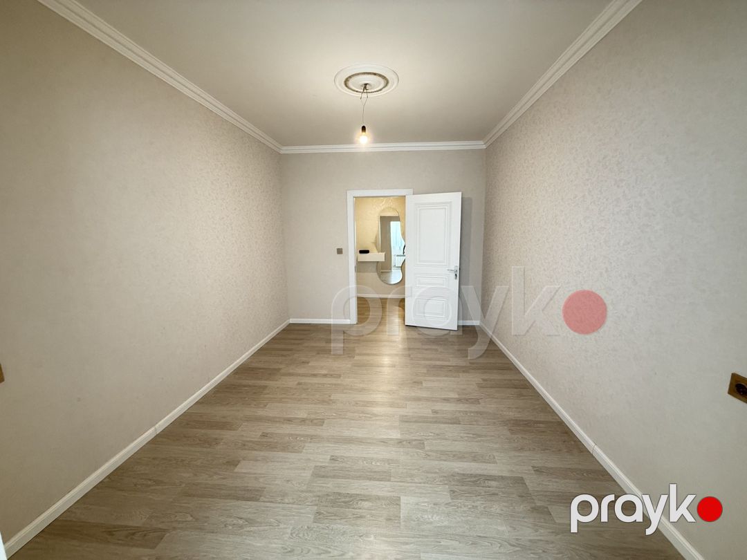 Satılır 2 otaqlı köhnə tikili 60 m² — Mənzil, Bakı (5)