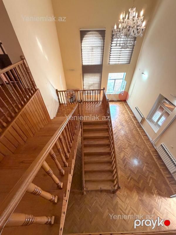 Satılır 10 otaqlı Həyət evi / Villa, 390 m², Səbail rayonu — Ev, villa, Bakı (11)