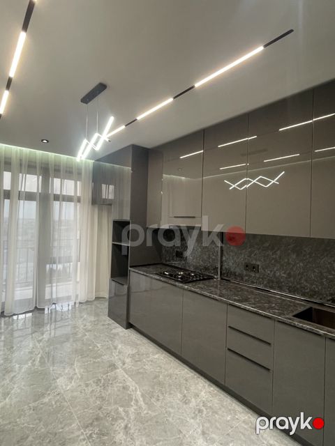 Satılır 2 otaqlı yeni tikili 85 m² — Bakı