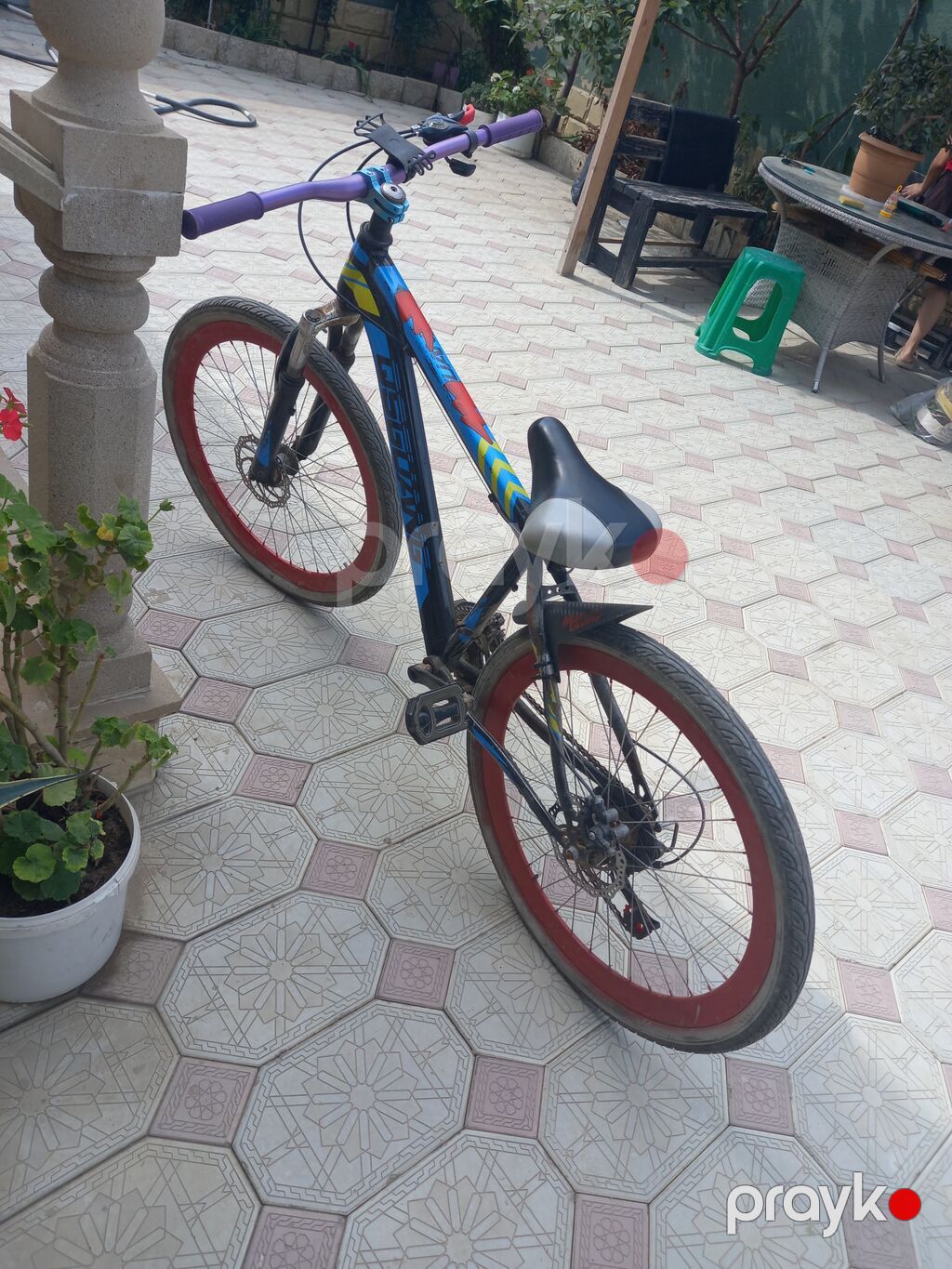 26 velosiped yeni kimidi cox surulmuyub ustune cox xerc qoymusam rul — Dağ velosipedləri, Bakı (3)