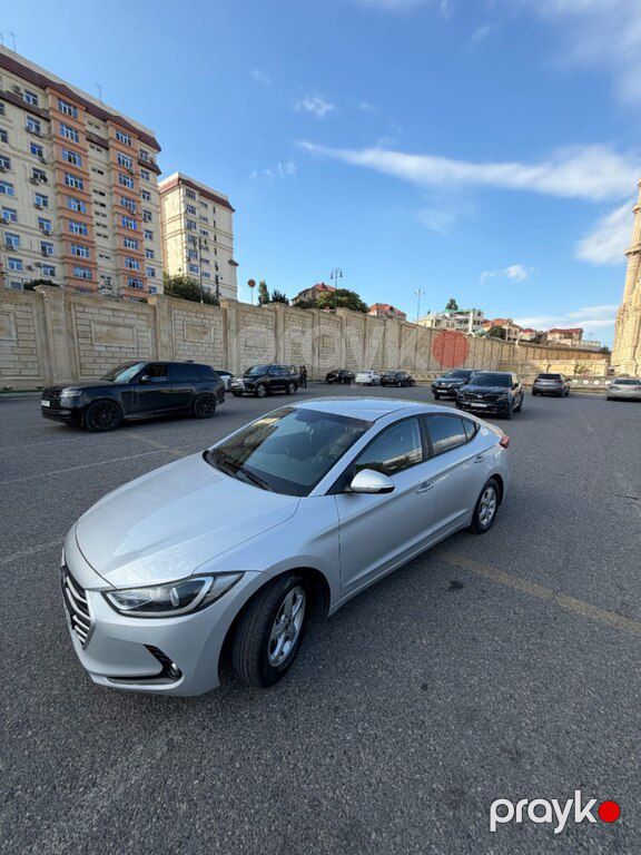 Hyundai Avante, 1.6 L, 2016 il, 193 414 km — Avtomobillər, Bakı (5)