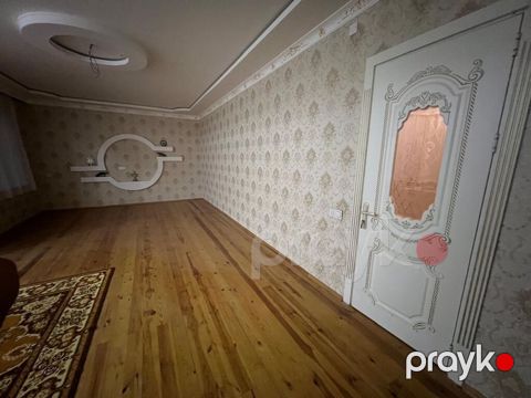 Bakı, 4 otaqlı, Köhnə tikili, 156 kv. m — Bakı