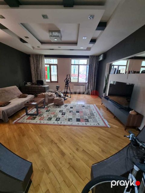 Satılır 3 otaqlı yeni tikili 135 m² — Bakı