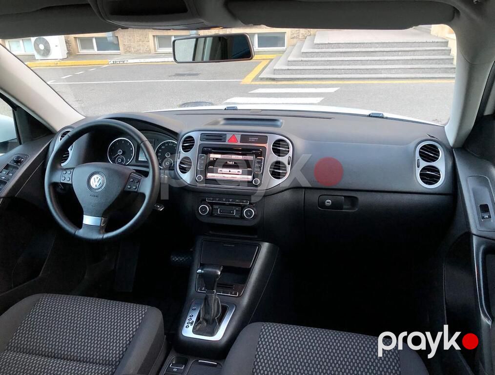 Volkswagen Tiguan, 2.0 L, 2010 il, 240 000 km — Avtomobillər, Bakı (11)