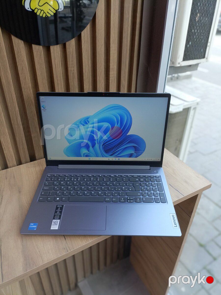Lenovo İdeapad Slim 3i — Noutbuklar, Bakı (2)