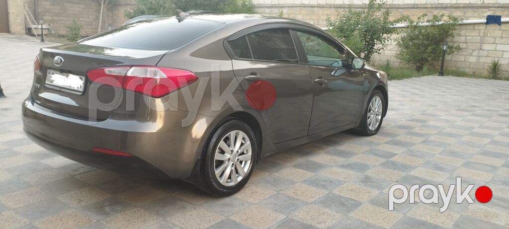 Kia Cerato: 1.8 l 2013 il Sedan — Avtomobillər, Novxanı (4)