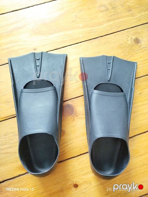 Qısa üzgüçülük ləpiri (qısa pər) – cüt - Material: tam kauçuk/silikon — Bakı