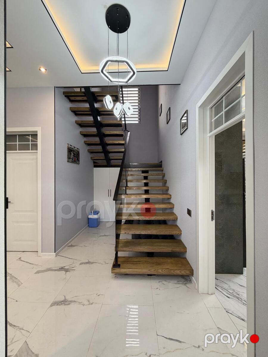 Satılır 4 otaqlı həyət evi/bağ evi 200 m² — Ev, villa, Bakı (8)