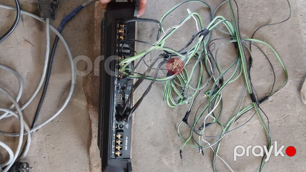 Soni 1000W 6 cixis hec bir prabelmi yoxdu Usata olmayib — Gücləndiricilər, qəbuledicilər və DAC, Hacıqabul (3)