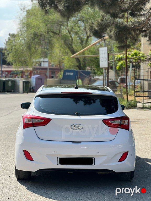 Hyundai i30, 1.6 L, 2014 il, 250 000 km — Avtomobillər, Bakı (6)