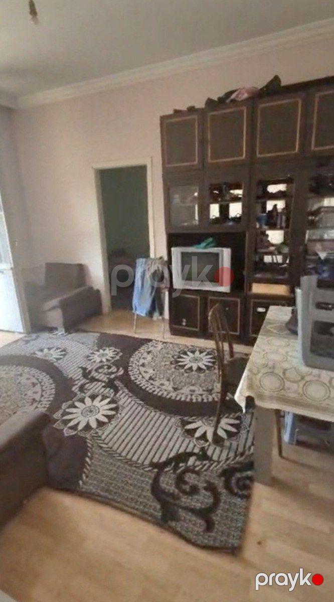 Satılır 2 otaqlı köhnə tikili 55 m² — Mənzil, Bakı (2)
