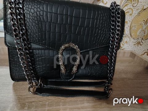 Qara çiyin çantası – krokodil fakturalı eko‑dəri - Rəng: qara — Saray