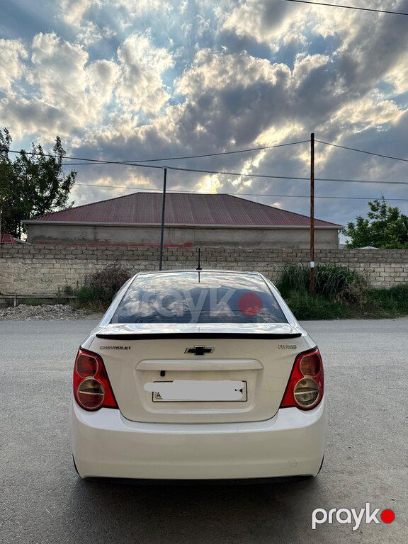 Chevrolet Aveo, 1.4 L, 2014 il, 197 000 km — Avtomobillər, Bakı (4)