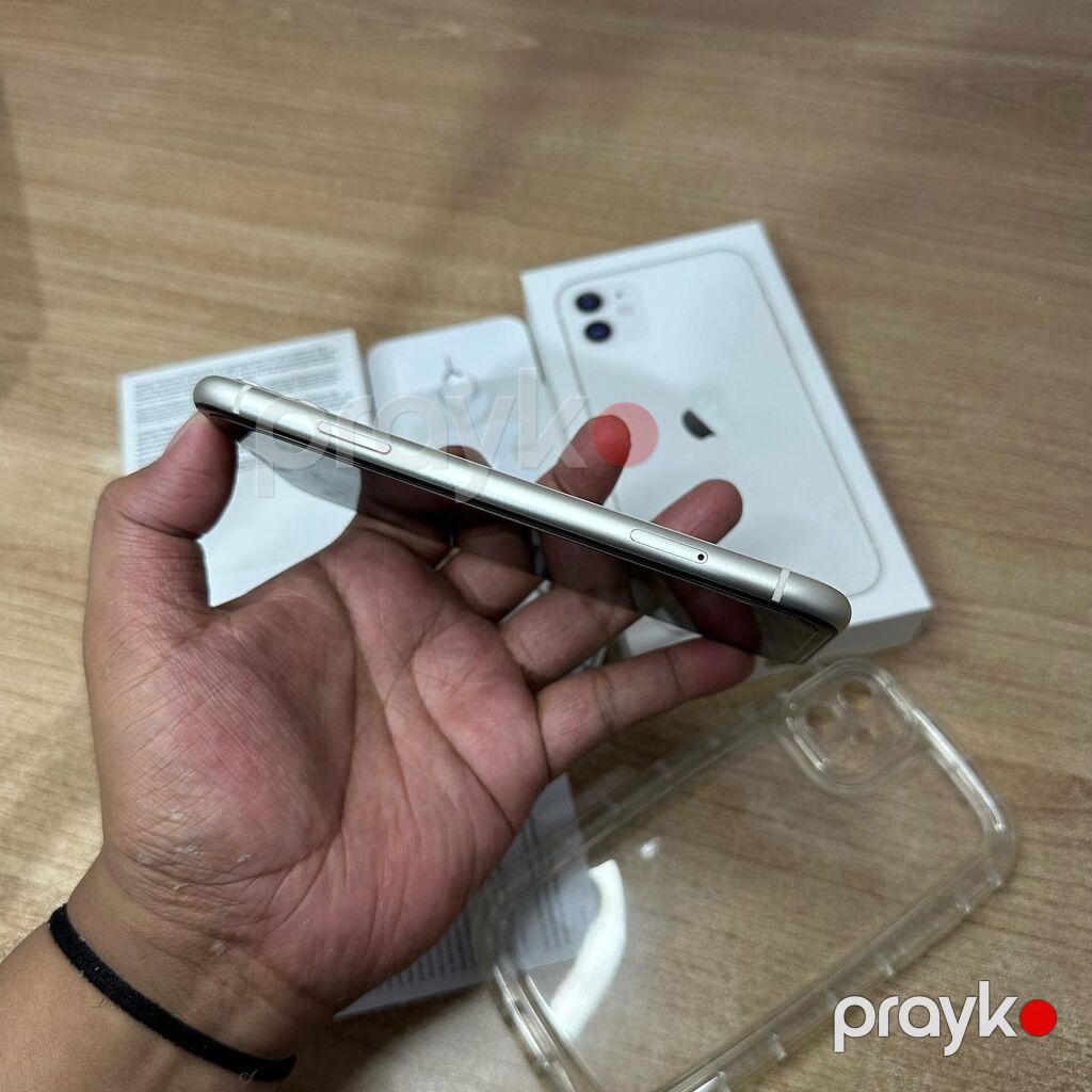 IPhone 11, 128 GB, Ağ, Zəmanət, Kredit, Simsiz şarj — Apple iPhone, Bakı (6)