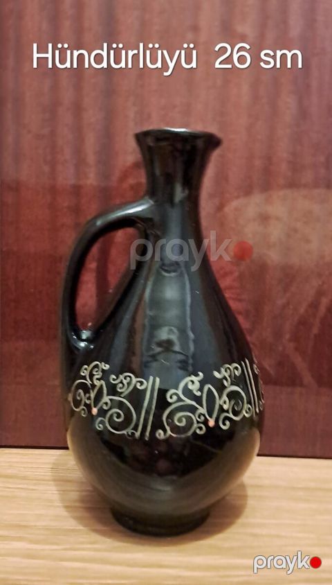 Qrafin — Bakı