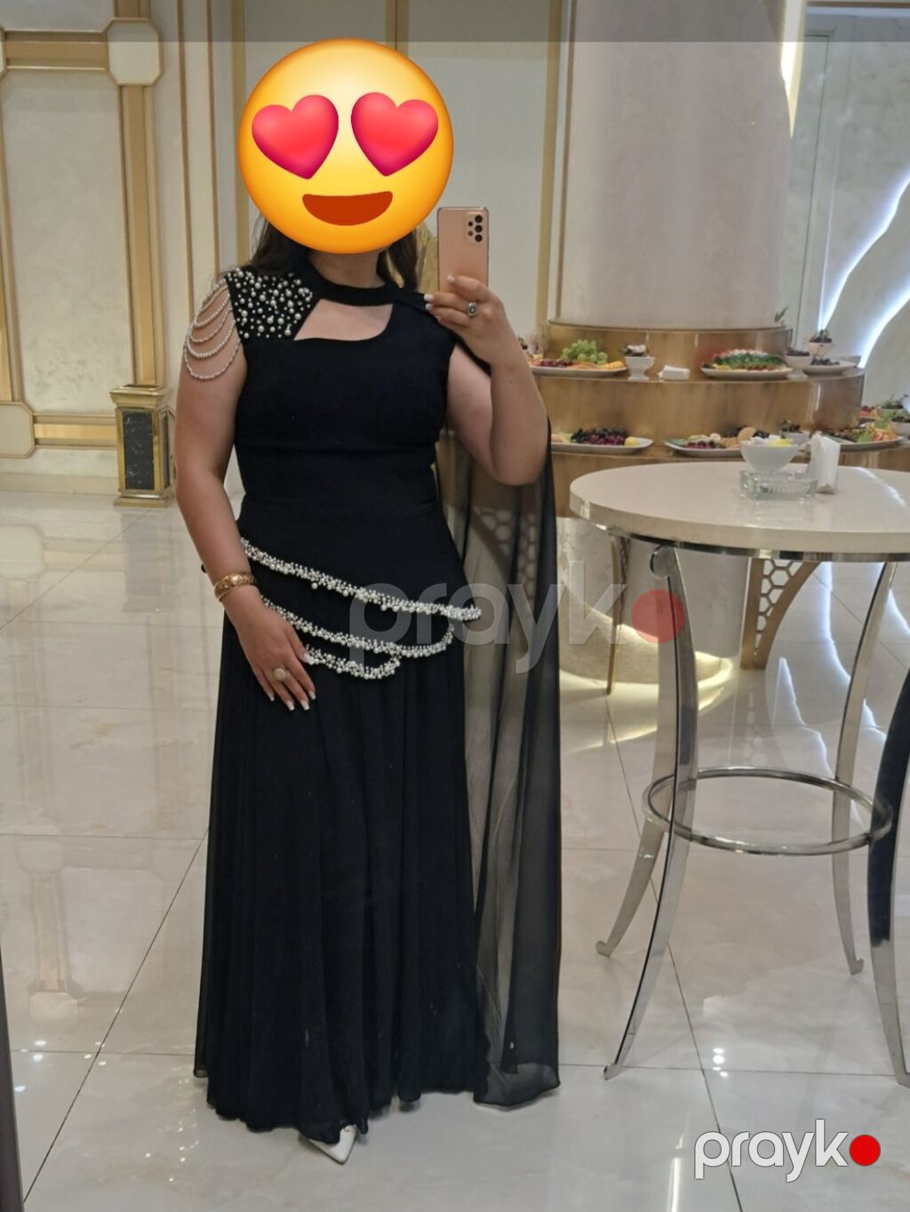Las Vegasdan almiwam 220 azne 180a satiram.Cemi 1 defe geyinmiwem 42 — Axşam paltarları, Bakı (2)