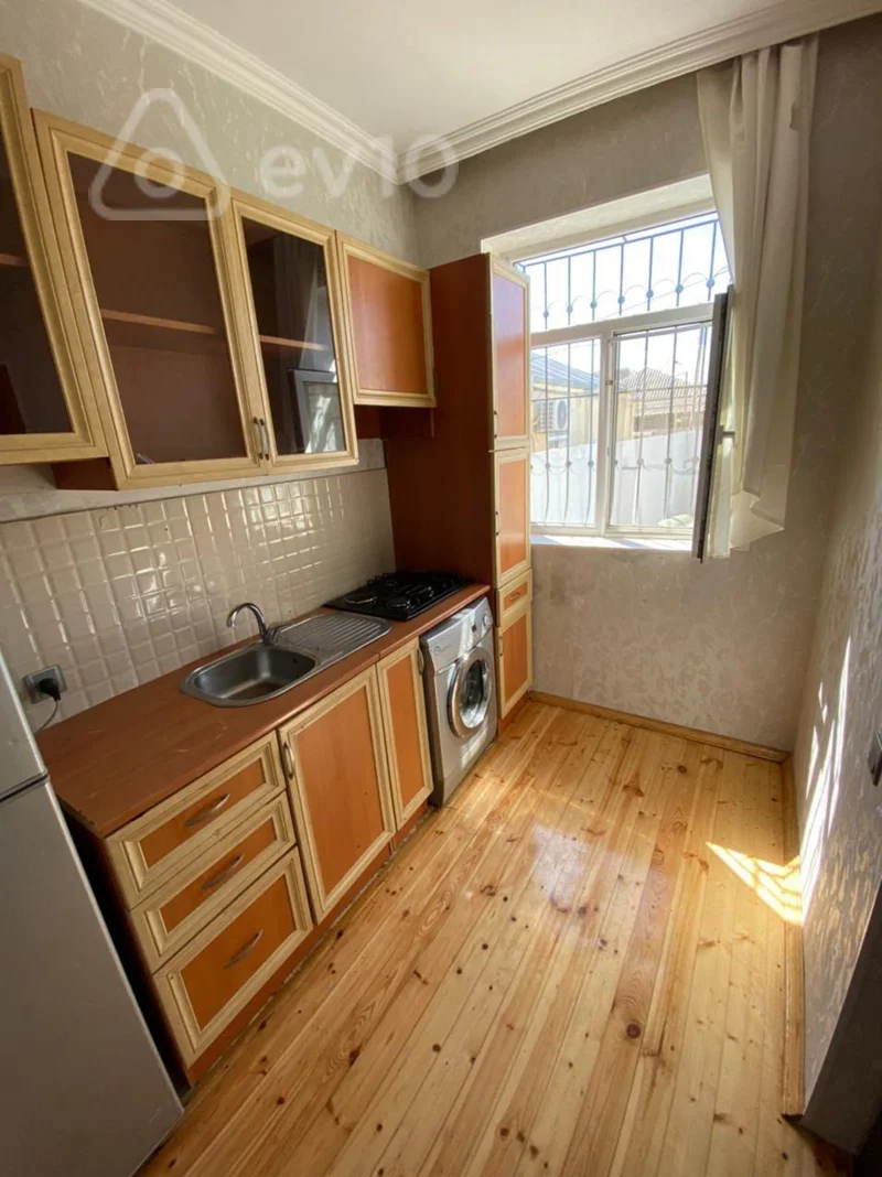 3 otaqlı həyət evi, 100 m², Gülüstan küç — kirayə — Ev, villa, Bakı (11)