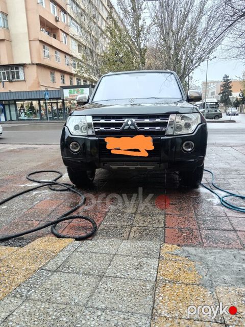 Mitsubishi Pajero, 3.0 L, 2007 il, 298 000 km — Qusar