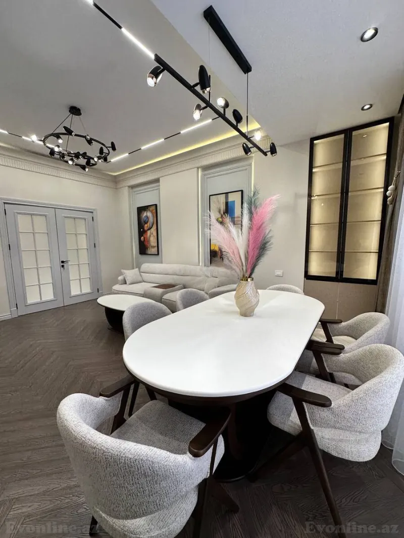 Satılır 3 otaqlı Mənzil Yeni tikili 135 m² Bakı, Nəsimi r., Nizami m — Mənzil, Bakı (3)