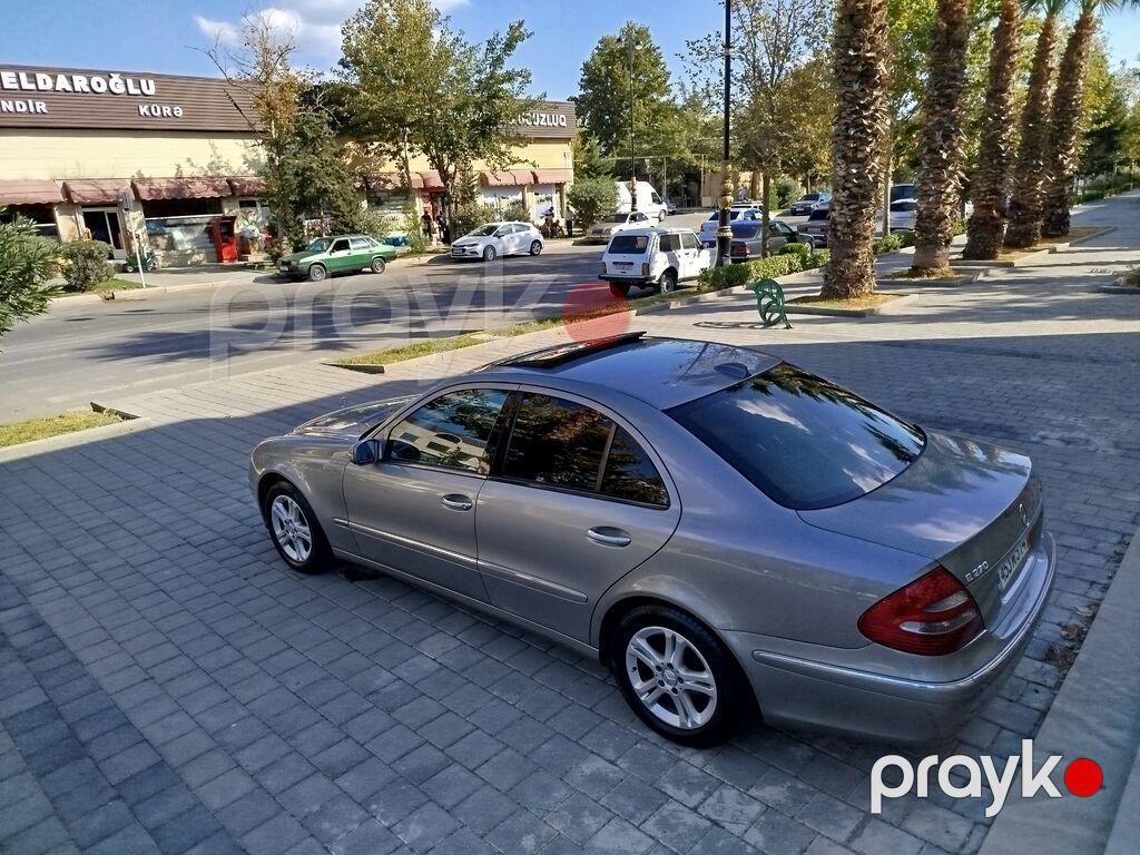 Mercedes-Benz E-Class: 2.7 l 2003 il Sedan — Avtomobillər, Yevlax (11)