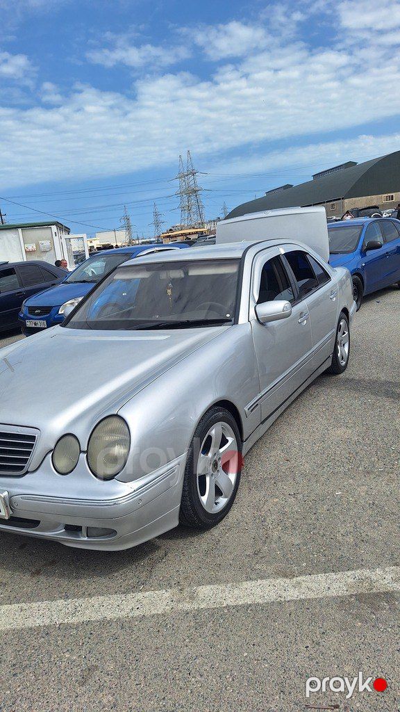 Mercedes E 300, 3.0 L, 1998 il, 300 000 km — Avtomobillər, Sumqayıt (2)