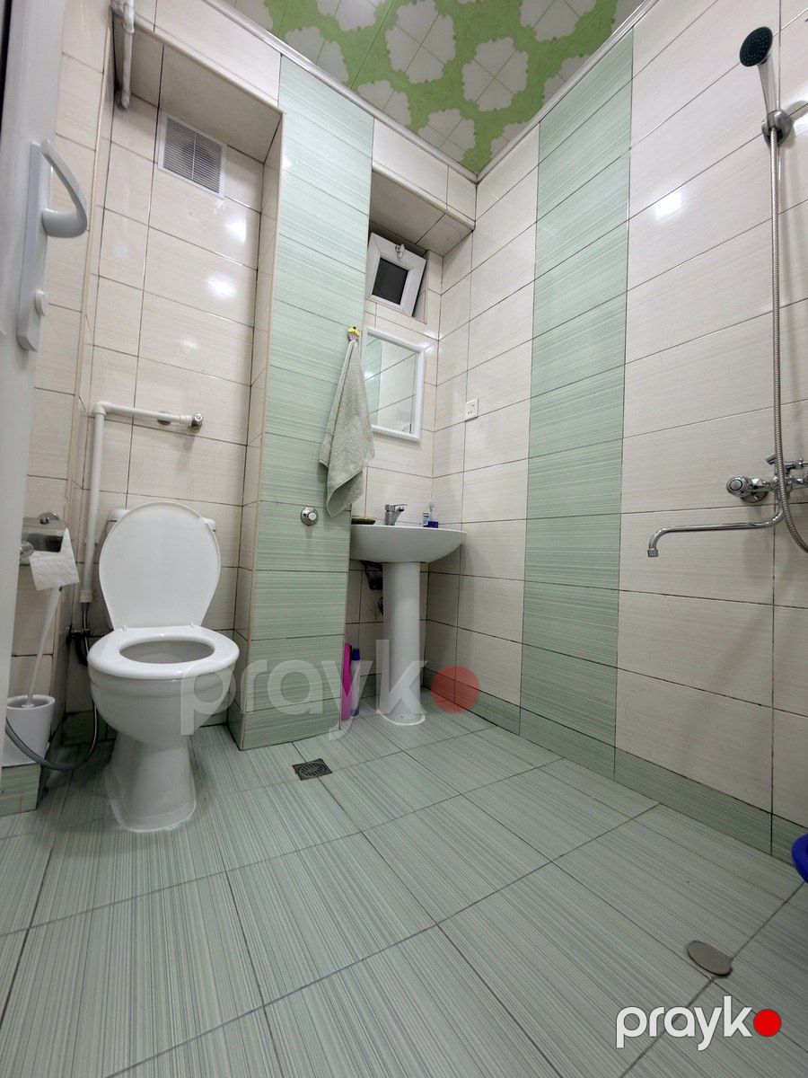 İcarəyə verilir 1 otaqlı köhnə tikili 47 m² — Mənzil, Bakı (9)