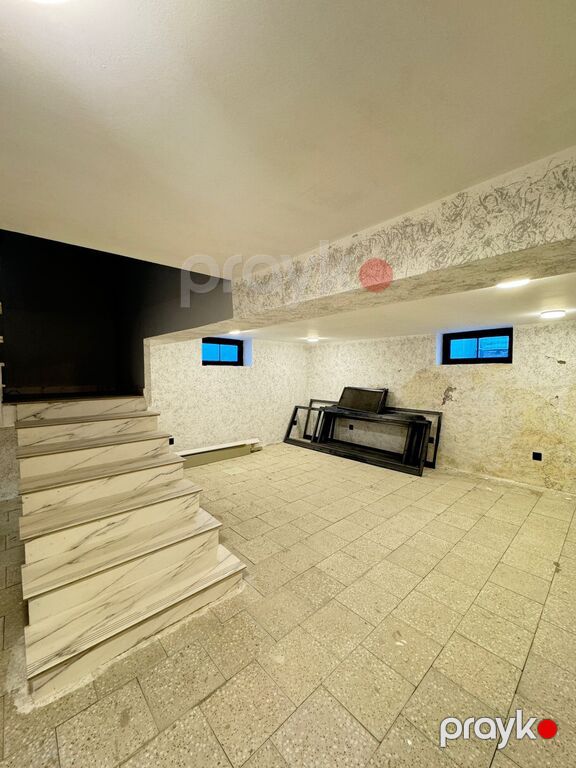 Satılır 5 otaqlı həyət evi/bağ evi 350 m² — Ev, villa, Bakı (11)