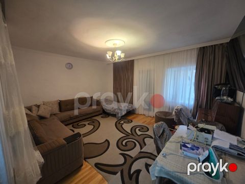 2 otaqlı mənzil, 70 m², insahatcilar, Bakı
