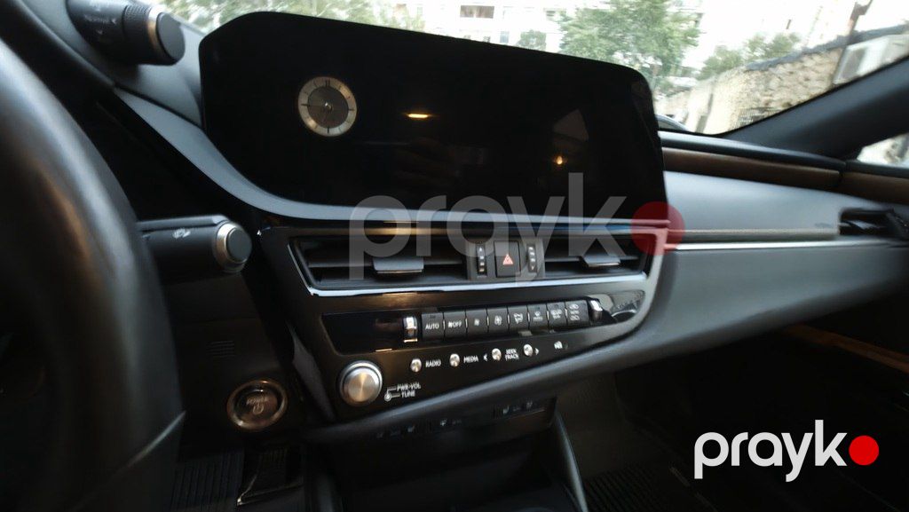 Lexus ES 300h, 2.5 L, 1.3 kWh, 2023 il, 15 000 km — Avtomobillər, Bakı (4)