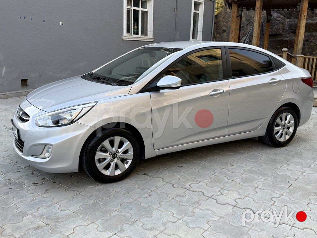 Hyundai Accent, 1.4 L, 2016 il, 71 413 km — Avtomobillər, Bakı (8)