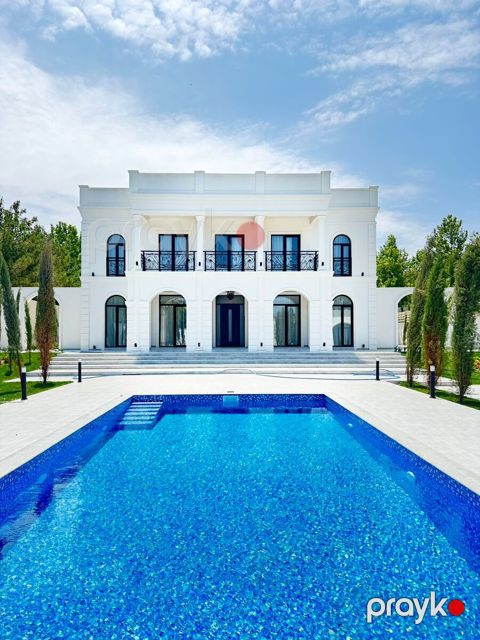 Satılır 6 otaqlı həyət evi/bağ evi 500 m² — Bakı