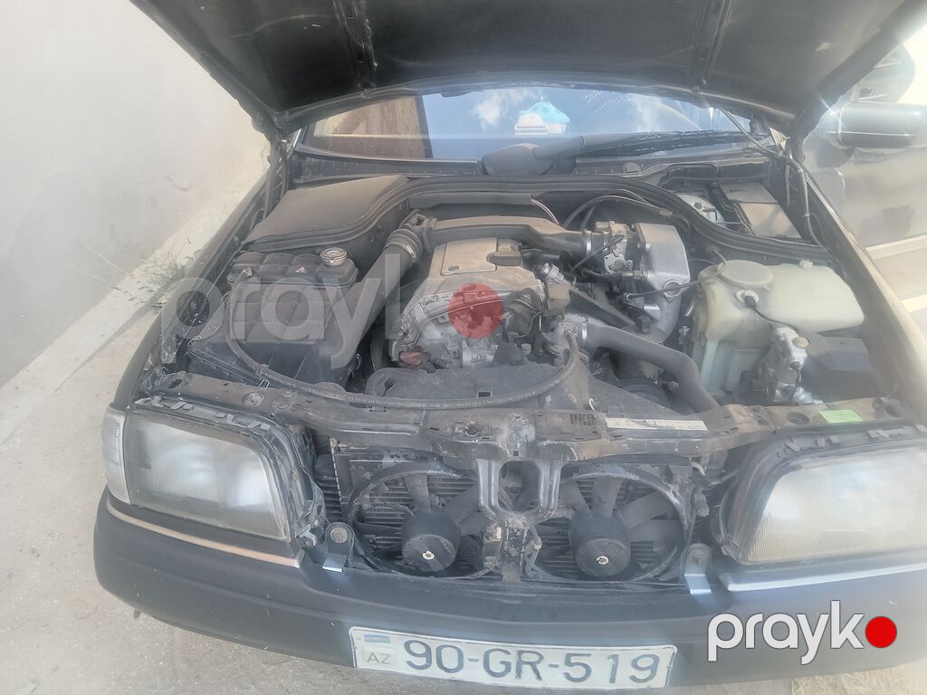 Mercedes-Benz C 200: 2 l 1995 il Sedan — Avtomobillər, Saray (7)