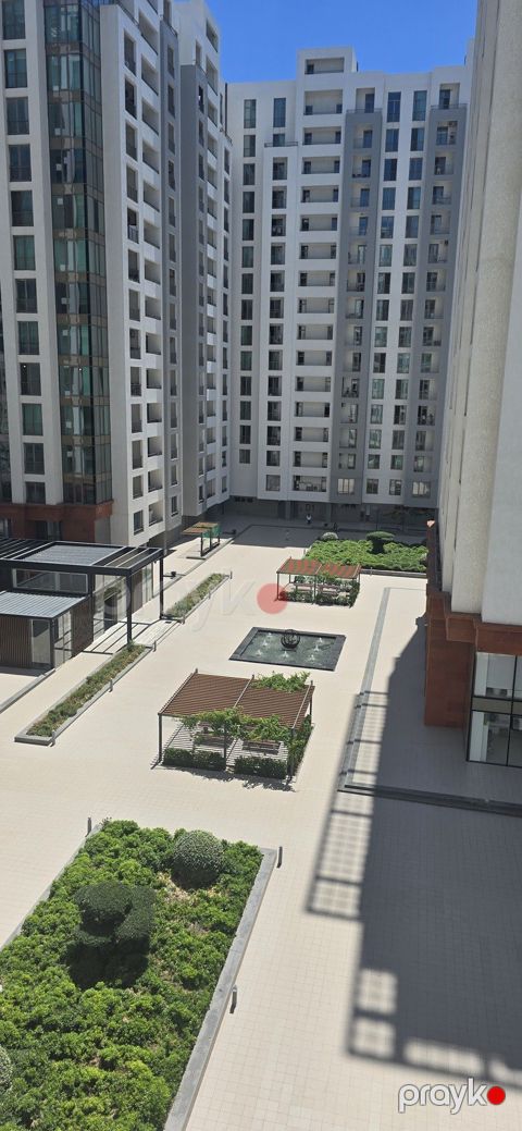 Satılır 4 otaqlı yeni tikili 180 m² — Bakı