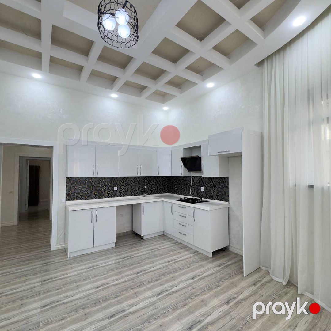 Satılır 5 otaqlı həyət evi/bağ evi 300 m² — Ev, villa, Bakı (8)