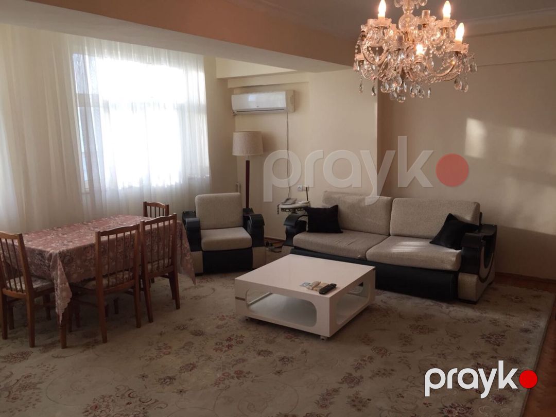 İcarəyə verilir 2 otaqlı köhnə tikili 60 m² — Mənzil, Bakı (9)