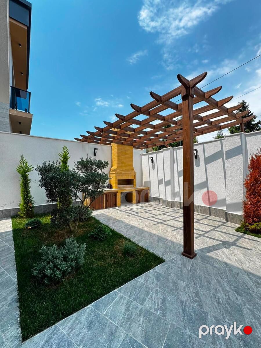Satılır 5 otaqlı həyət evi/bağ evi 250 m² — Ev, villa, Bakı (4)